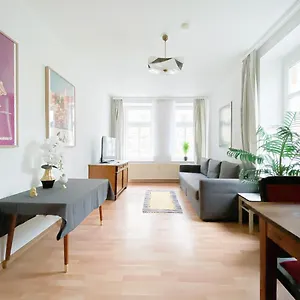 Stilvolle 2 Mit Kueche, Tv, Waschmaschine Apartment